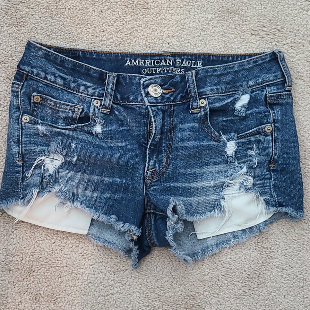 American Eagle distressed shorts